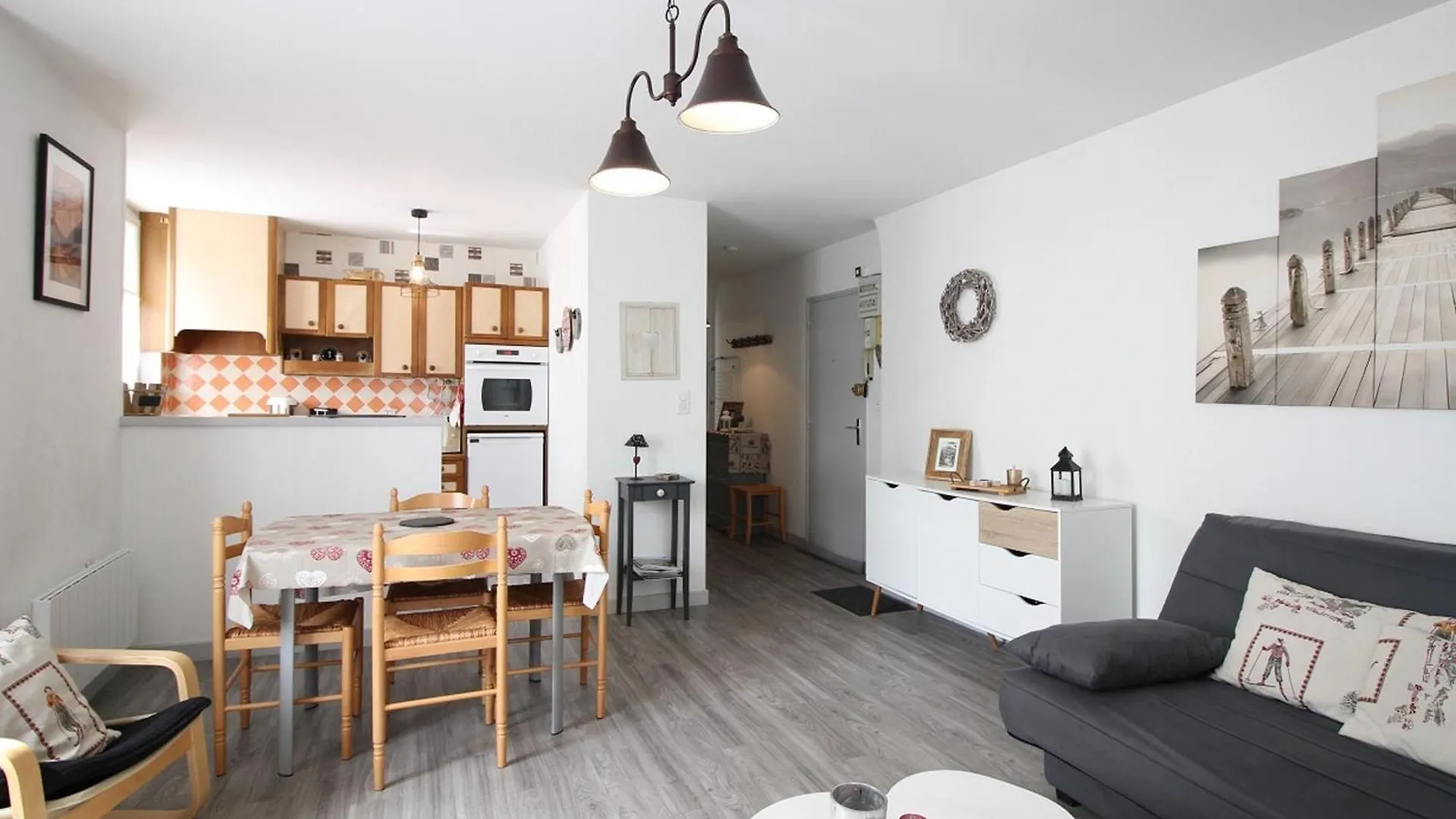 Appartement F2 6 Couchages Centre-Ville Proche Thermes - Fr-1-415-15 Le Mont-Dore France